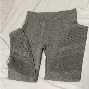 PINK seamless workout leggings